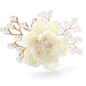 Betsey Johnson Elegant White Floral Pearl Brooch